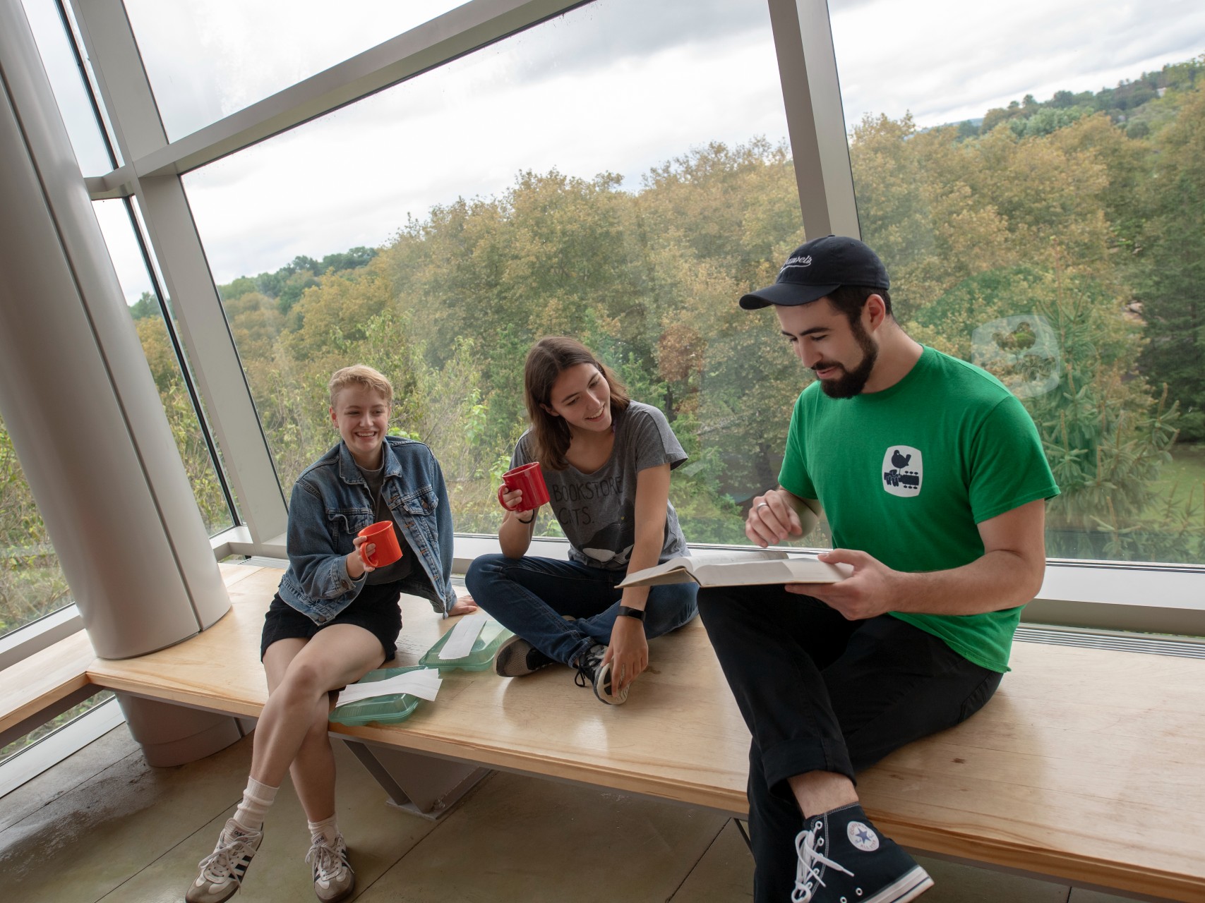 Students in Robertson Hall hang out together.